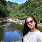 Docente de lengua castellana y literatura con 3 años de experiencia. Doy clases presenciales y/o virtuales